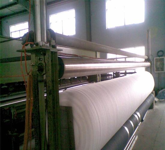 厂家直销防水工程专用白色土工布 针刺聚酯长丝土工布 抗老化护坡